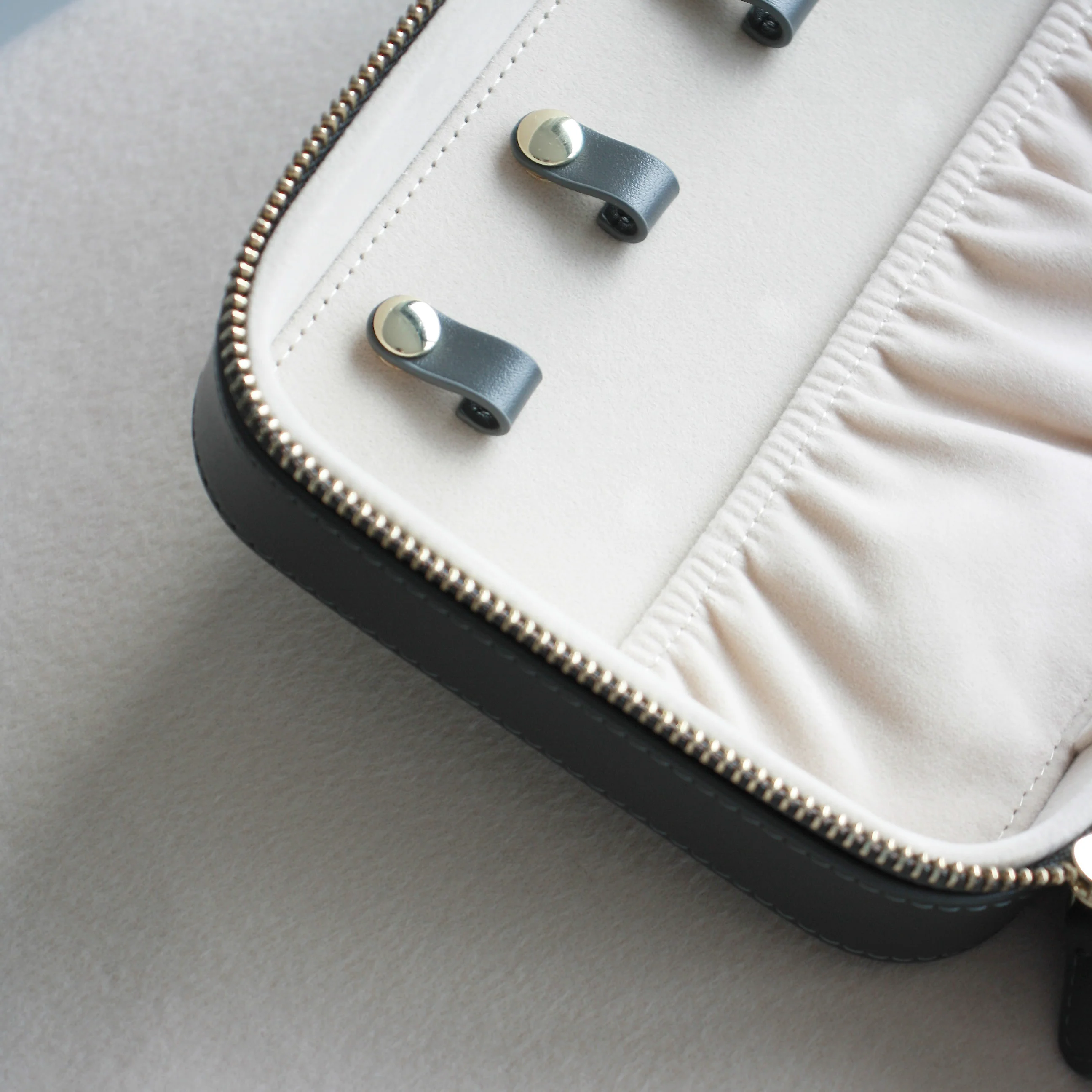 Luxury Jewelry Organizer - Image 3